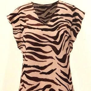 Cabi Zebra Top Size Medium NWT
